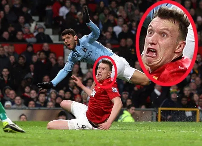 ảnh chế Phil Jones 18