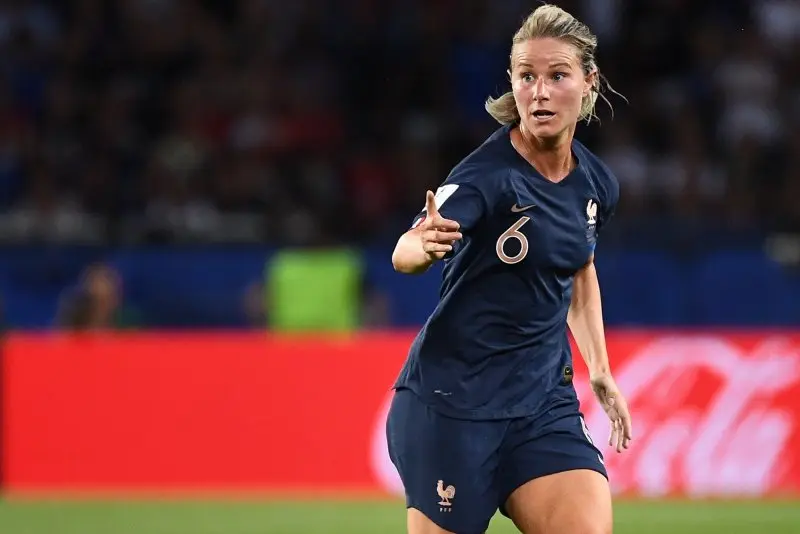 Top 112+ ảnh Amandine Henry với những khoảnh khắc trên sân cỏ 13