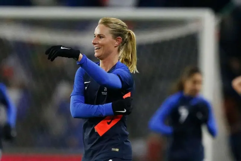 Top 112+ ảnh Amandine Henry với những khoảnh khắc trên sân cỏ 25