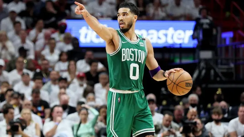 Top 119+ ảnh Jayson Tatum, siêu sao trẻ tuổi thống trị NBA 40