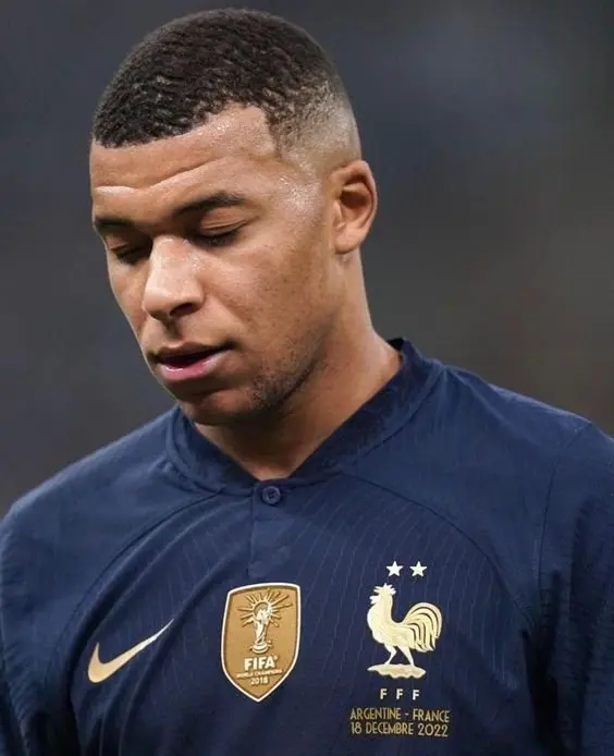 Ảnh Mbappe đẹp nhất 9