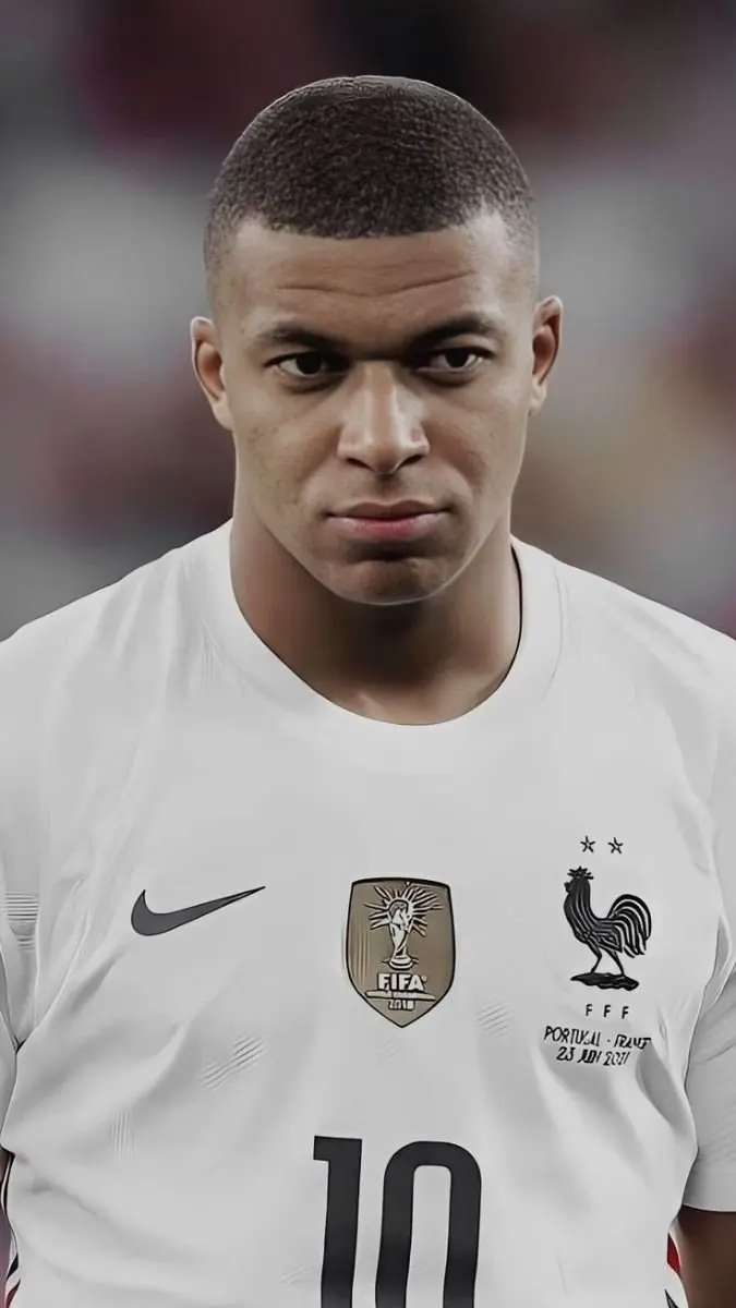 Ảnh Mbappe đẹp nhất 11