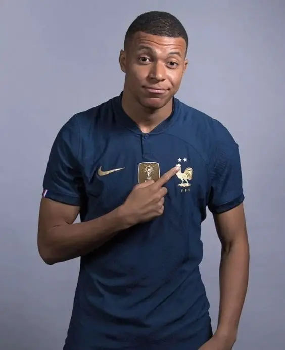 Ảnh Mbappe đẹp nhất 13