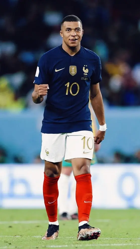 Ảnh Mbappe đẹp nhất 3