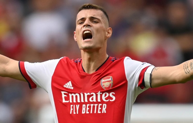 ảnh chế Granit Xhaka 44