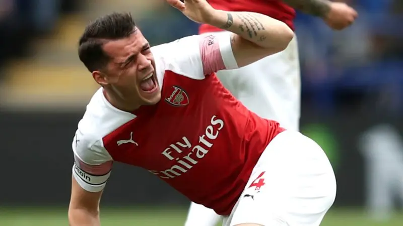 ảnh chế Granit Xhaka 31