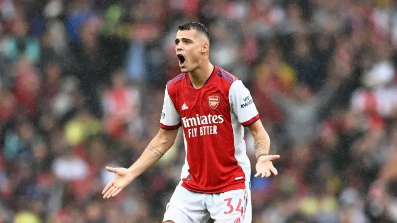 ảnh chế Granit Xhaka 27