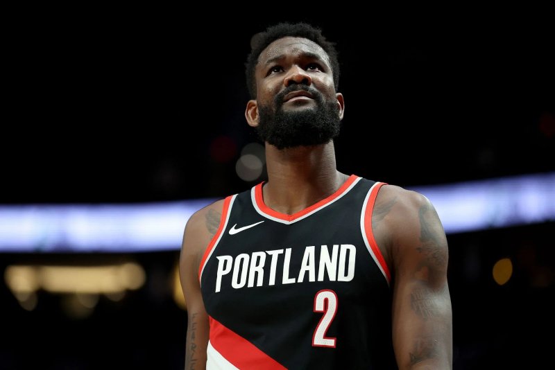 Top 79+ ảnh Deandre Ayton, ngôi sao trẻ tỏa sáng rực rỡ tại Portland 19