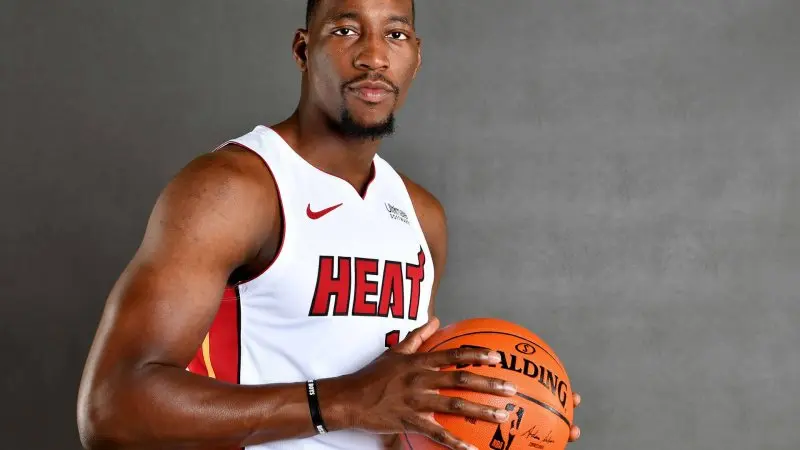 Top 89+ ảnh Bam Adebayo, ngôi sao sáng giá nhất của Miami Heat 13