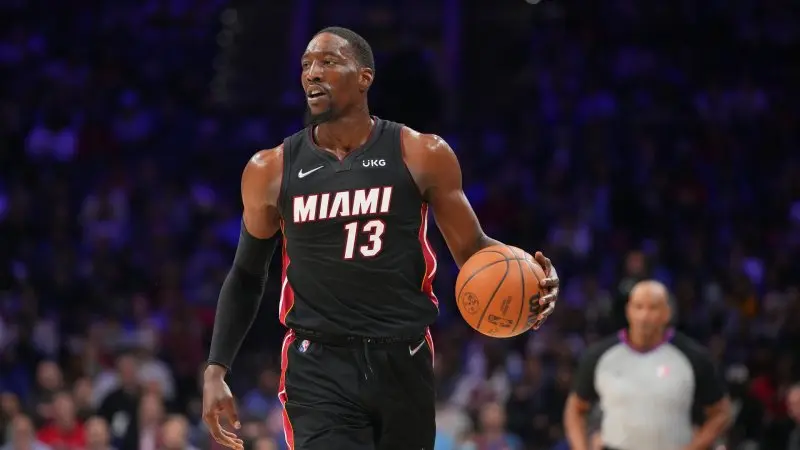 Top 89+ ảnh Bam Adebayo, ngôi sao sáng giá nhất của Miami Heat 22