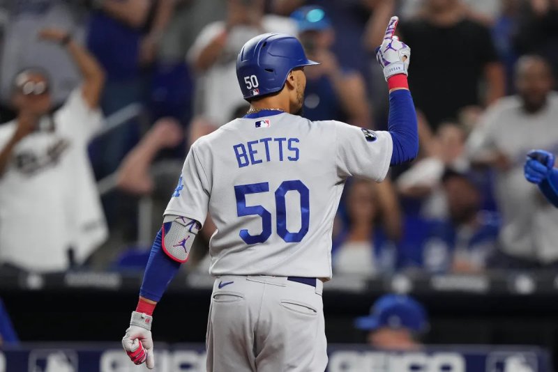 Top 89+ ảnh Mookie Betts, ngôi sao bóng chày tỏa sáng 19