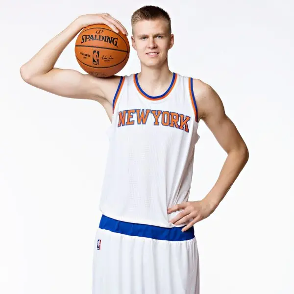 Top 95+ Kristaps Porzingis, chàng trai vàng của New York Knicks 42