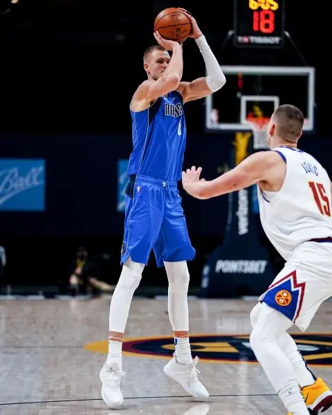 Top 95+ Kristaps Porzingis, chàng trai vàng của New York Knicks 44