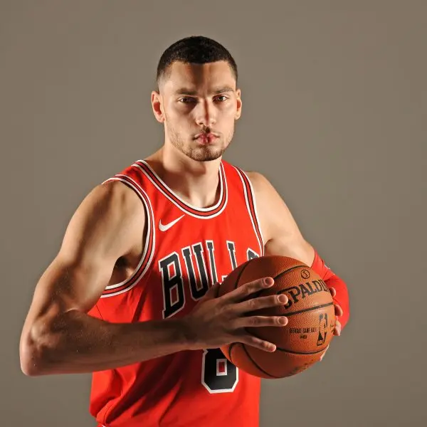 Top 95+ ảnh Zach LaVine, giấc mơ của mọi đứa trẻ đam mê bóng rổ 33