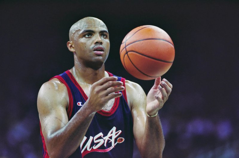 Top 99+ ảnh Charles Barkley, huyền thoại bóng rổ với cá tính mạnh mẽ 31