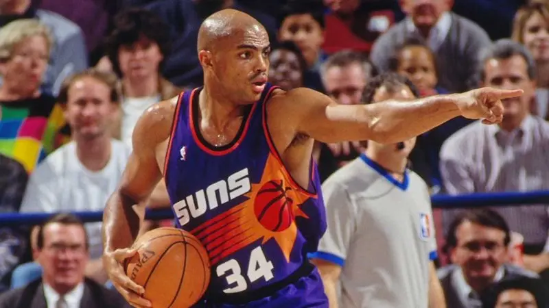 Top 99+ ảnh Charles Barkley, huyền thoại bóng rổ với cá tính mạnh mẽ 12