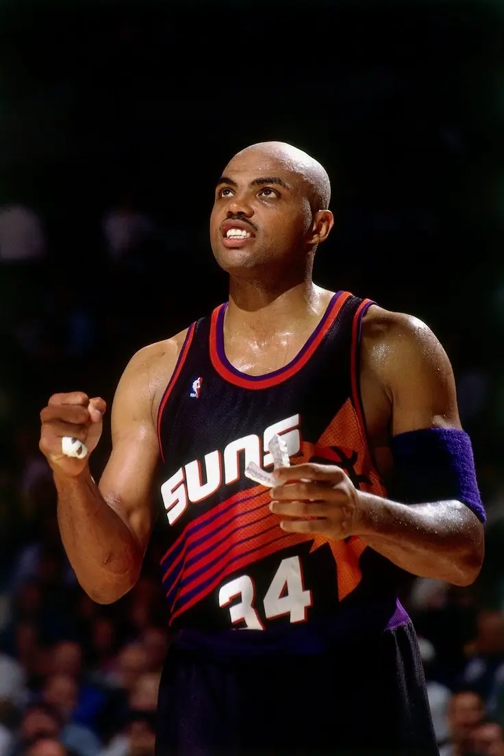 Top 99+ ảnh Charles Barkley, huyền thoại bóng rổ với cá tính mạnh mẽ 24