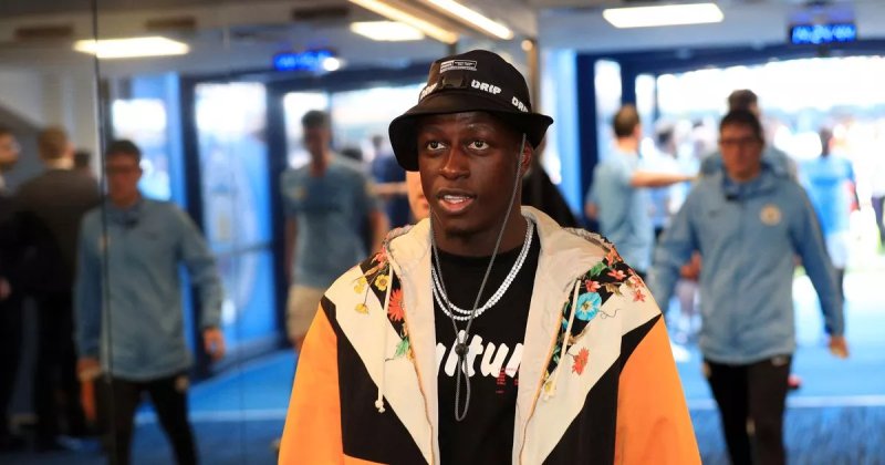 ảnh chế Benjamin Mendy 11