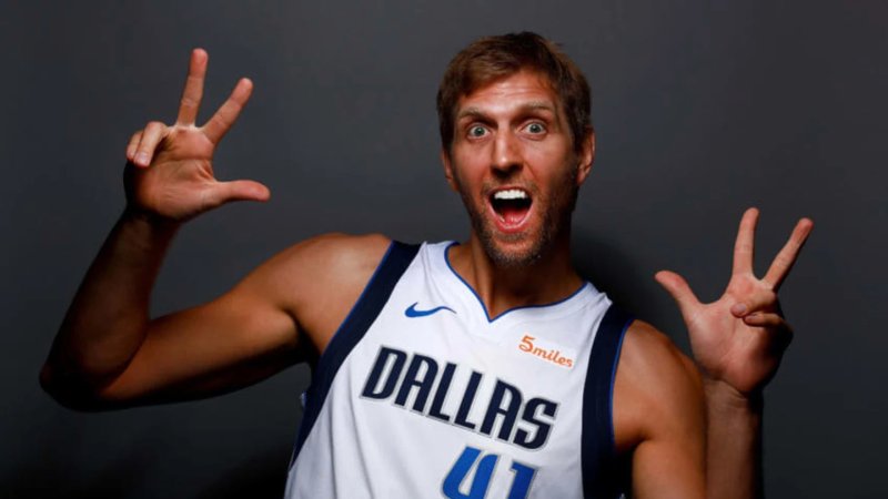 Top 99+ ảnh Dirk Nowitzki, huyền thoại bóng rổ châu u 33