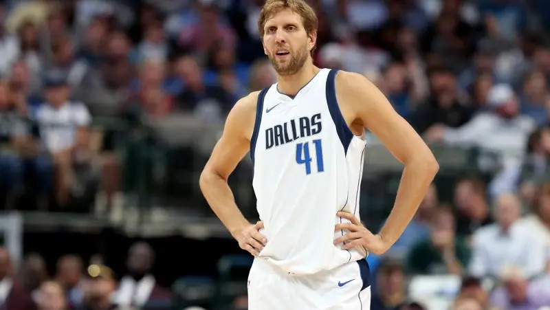 Top 99+ ảnh Dirk Nowitzki, huyền thoại bóng rổ châu u 36