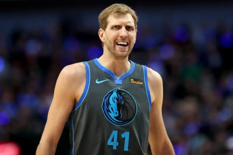 Top 99+ ảnh Dirk Nowitzki, huyền thoại bóng rổ châu u 9