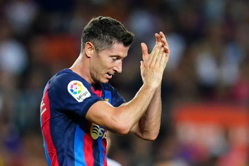 Ảnh nền Robert Lewandowski siêu sắc nét  10