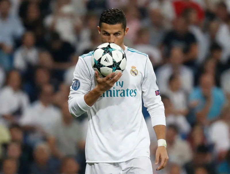 Cristiano Ronaldo là ai 11