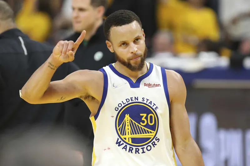 Stephen Curry là ai 11