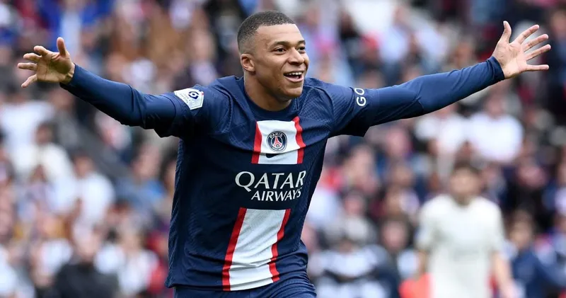 Tiểu sử Kylian Mbappé 5