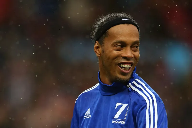 Tiểu sử Ronaldinho 4