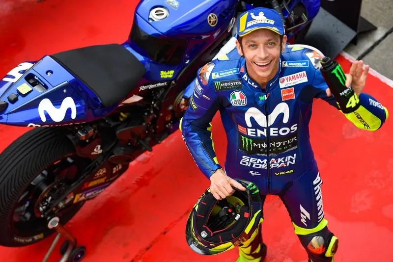 Tiểu sử Valentino Rossi 1