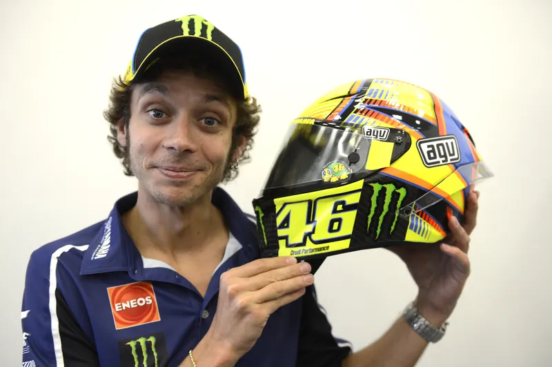 Tiểu sử Valentino Rossi 4