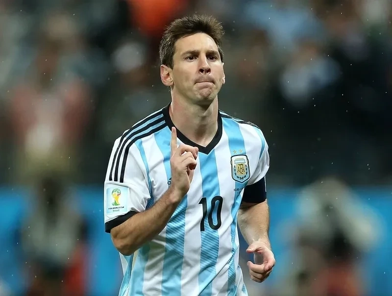 Meme ronaldo messi thể hiện sự cạnh tranh không khoan nhượng giữa hai ngôi sao.