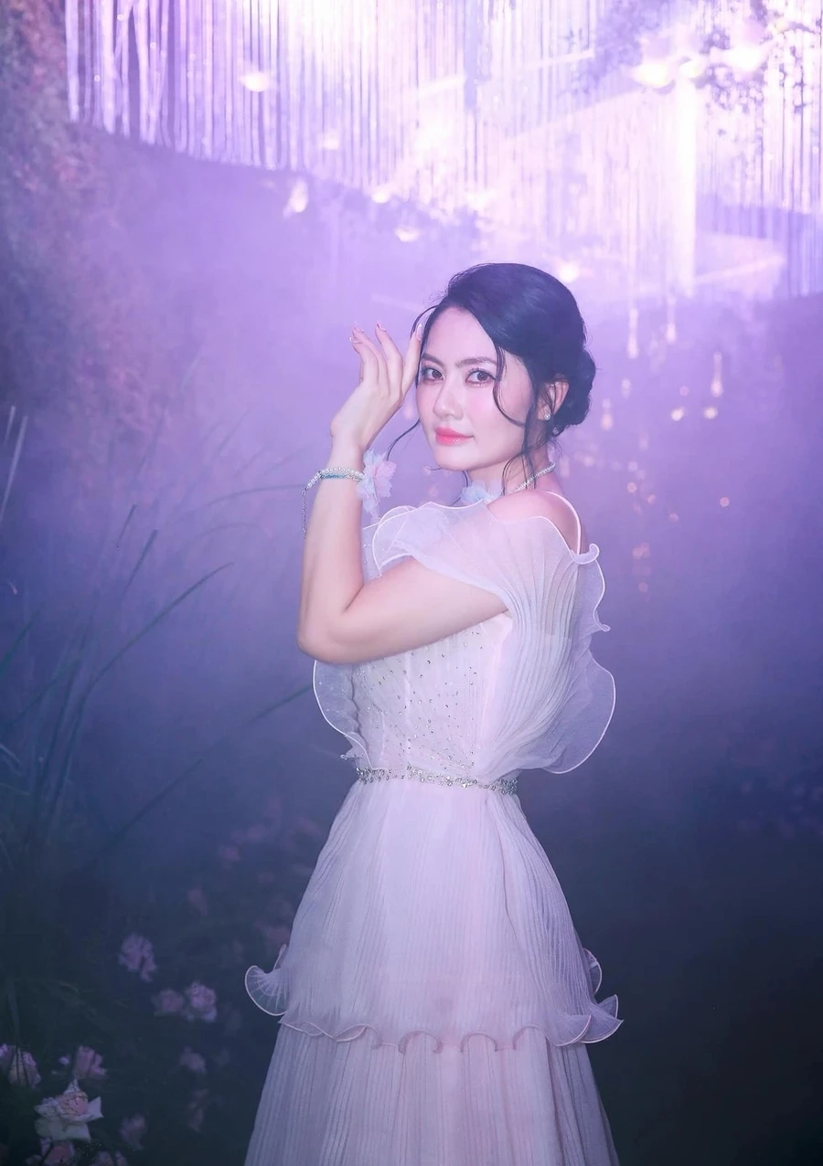 Ngọc Lan Thanh Bình tạo nên những khoảnh khắc đẹp và đầy cảm xúc trong sự nghiệp.