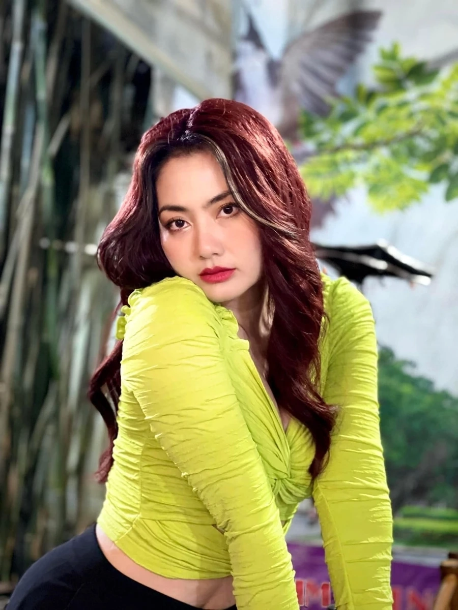 Cùng theo dõi câu chuyện tình yêu của Diễn viên Ngọc Lan và chồng qua từng giai đoạn.