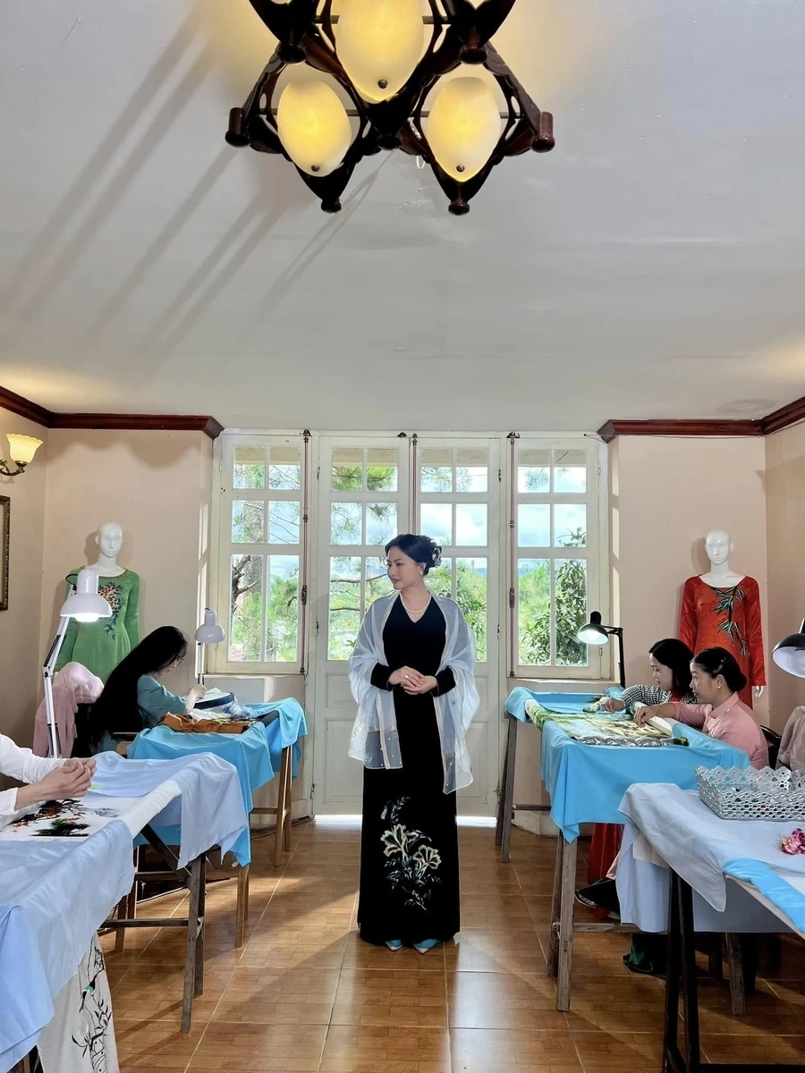 Cùng tìm hiểu Tiểu sử của diễn viên Ngọc Lan và những thành tựu cô đã đạt được.