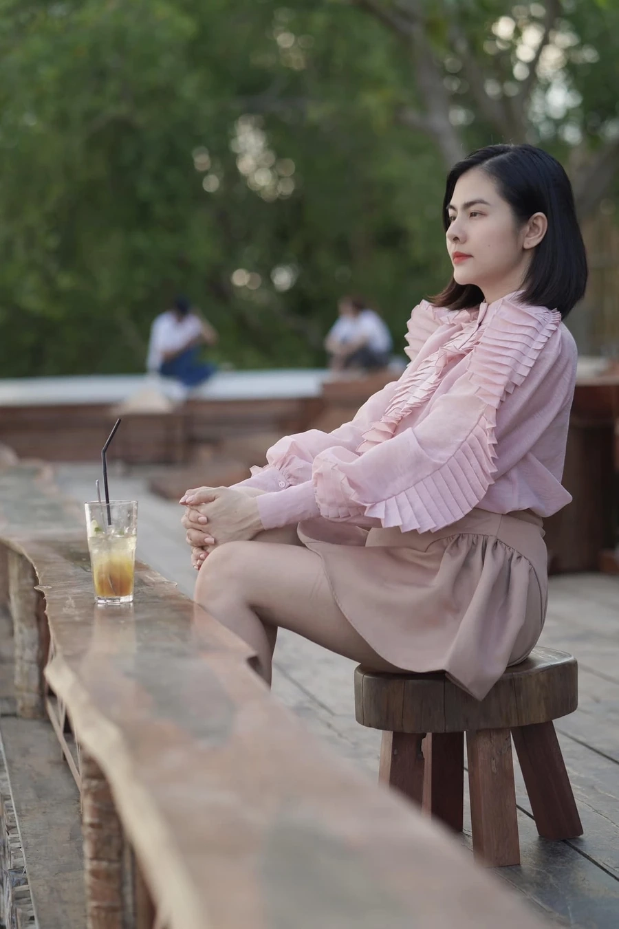 Diễn viên Vân Trang mặc bikini tự tin khoe sắc vóc đáng ngưỡng mộ.