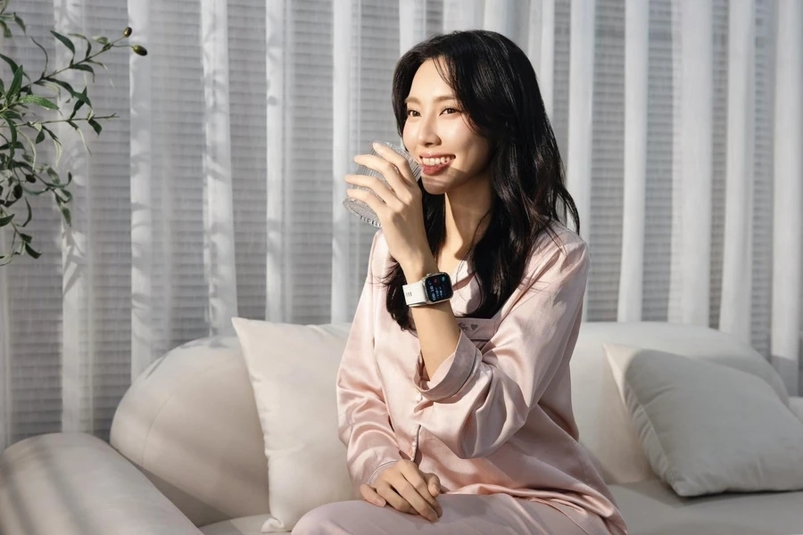 Nguyễn Thúc Thùy Tiên bao nhiêu cân là câu hỏi về vóc dáng chuẩn của hoa hậu.