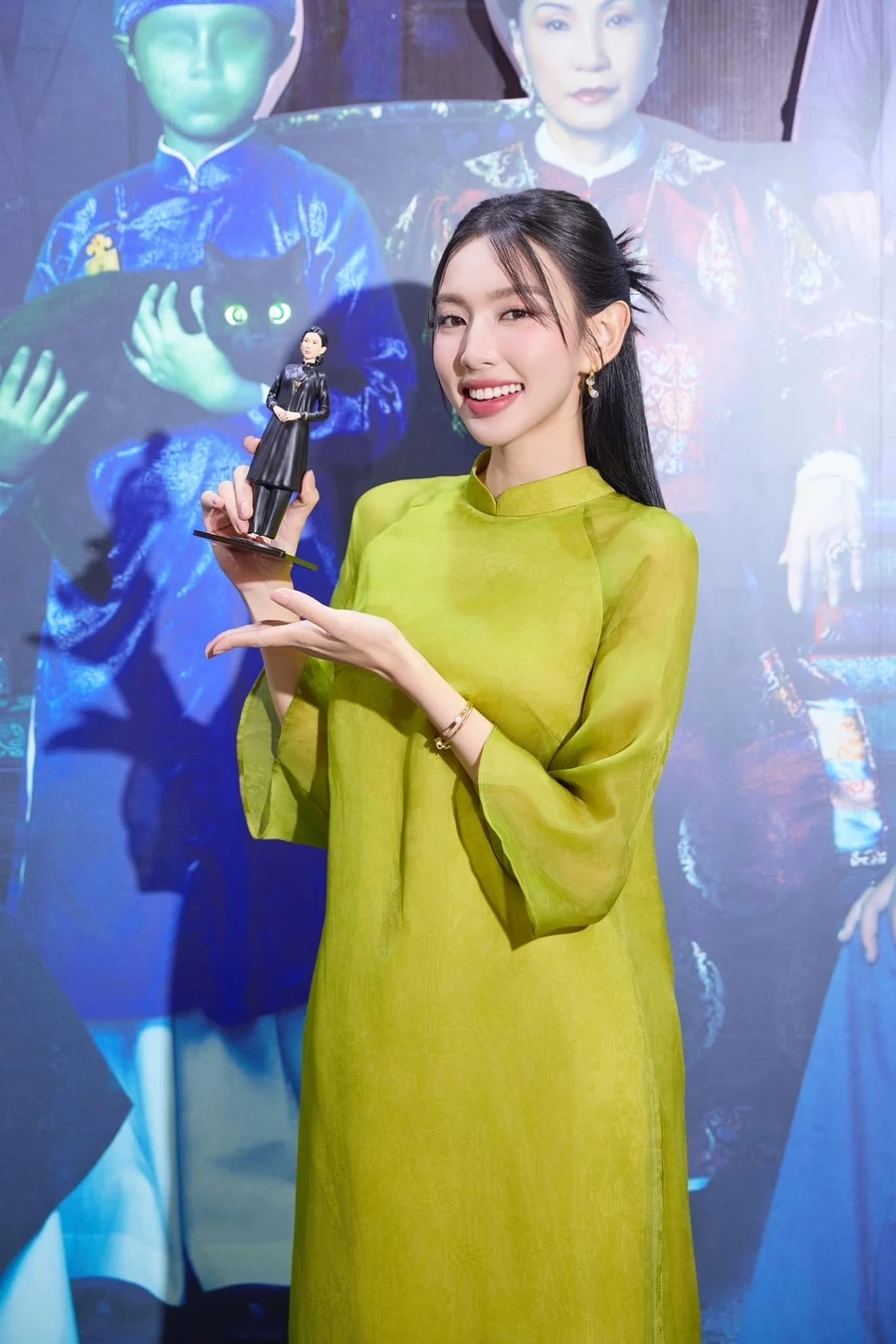 Nguyễn Thúc Thùy Tiên chuyện giới được nhiều người quan tâm và chia sẻ về hành trình sống thật với chính mình.