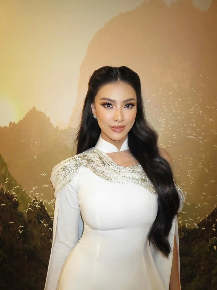 Kim Duyên Miss Supranational 2022 đang chuẩn bị để chinh phục vương miện danh giá.