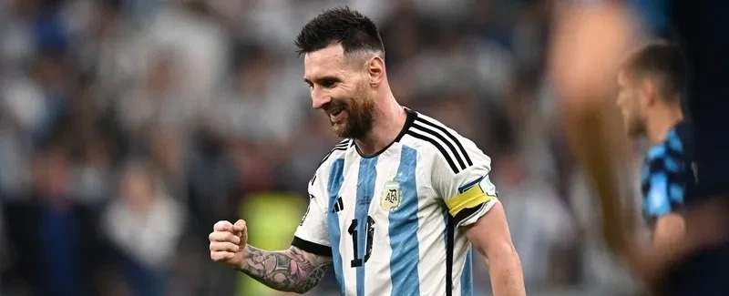 Meme de messi chế ảnh về Messi với những pha hành động bất ngờ và vui nhộn.