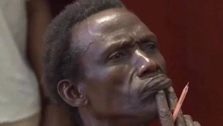 Cười xong rồi tha thứ với anh xin lỗi meme hài nha