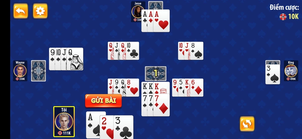 Chiêu đánh nối bài khiến đối thủ hoàn toàn trở tay không kịp.