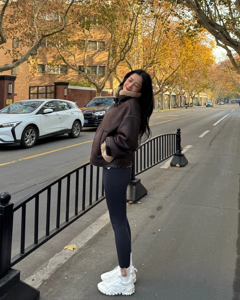 Ảnh con gái cute trong sáng và dễ mến