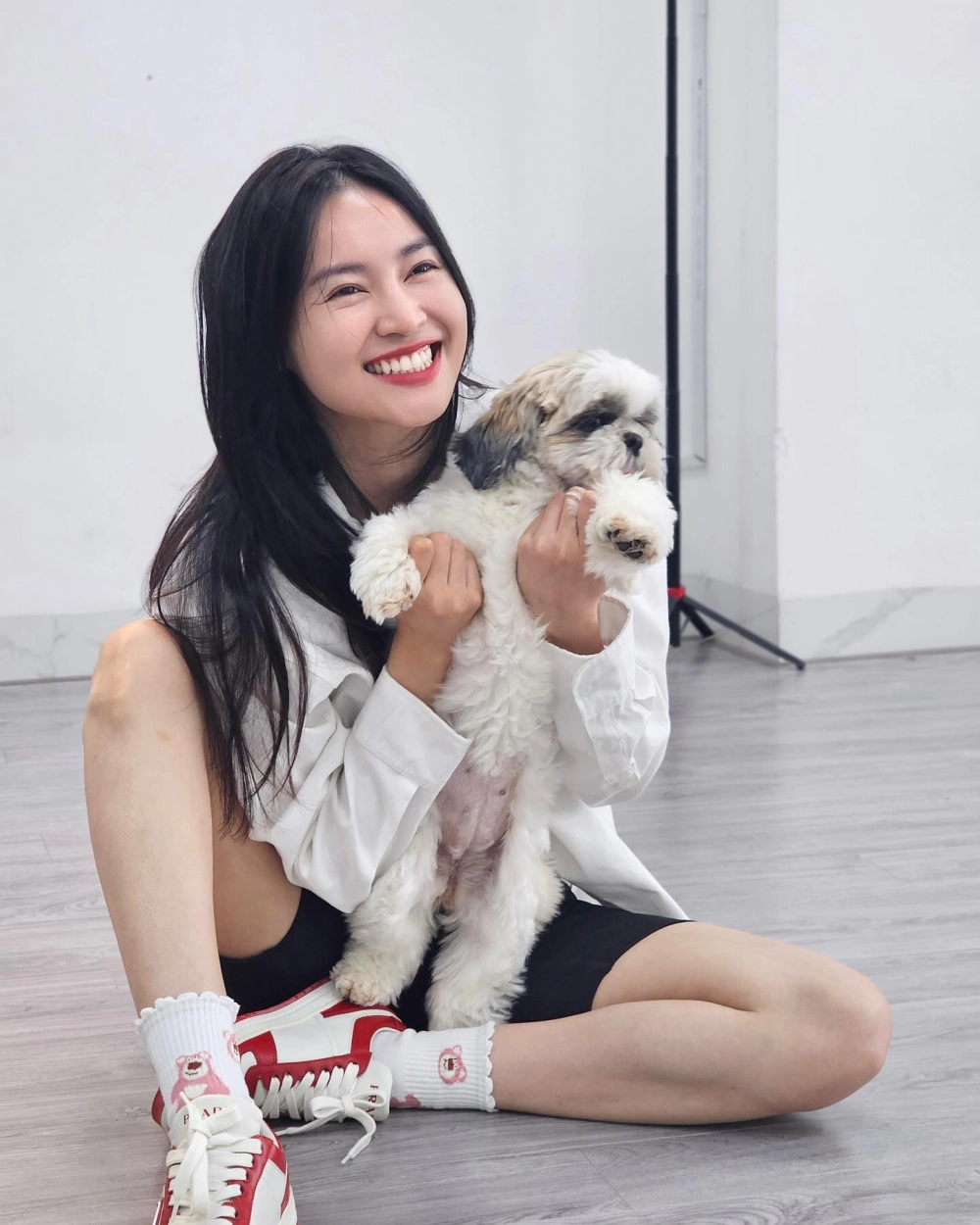 Ninh Dương Lan Ngọc có lượng fan theo dõi lớn