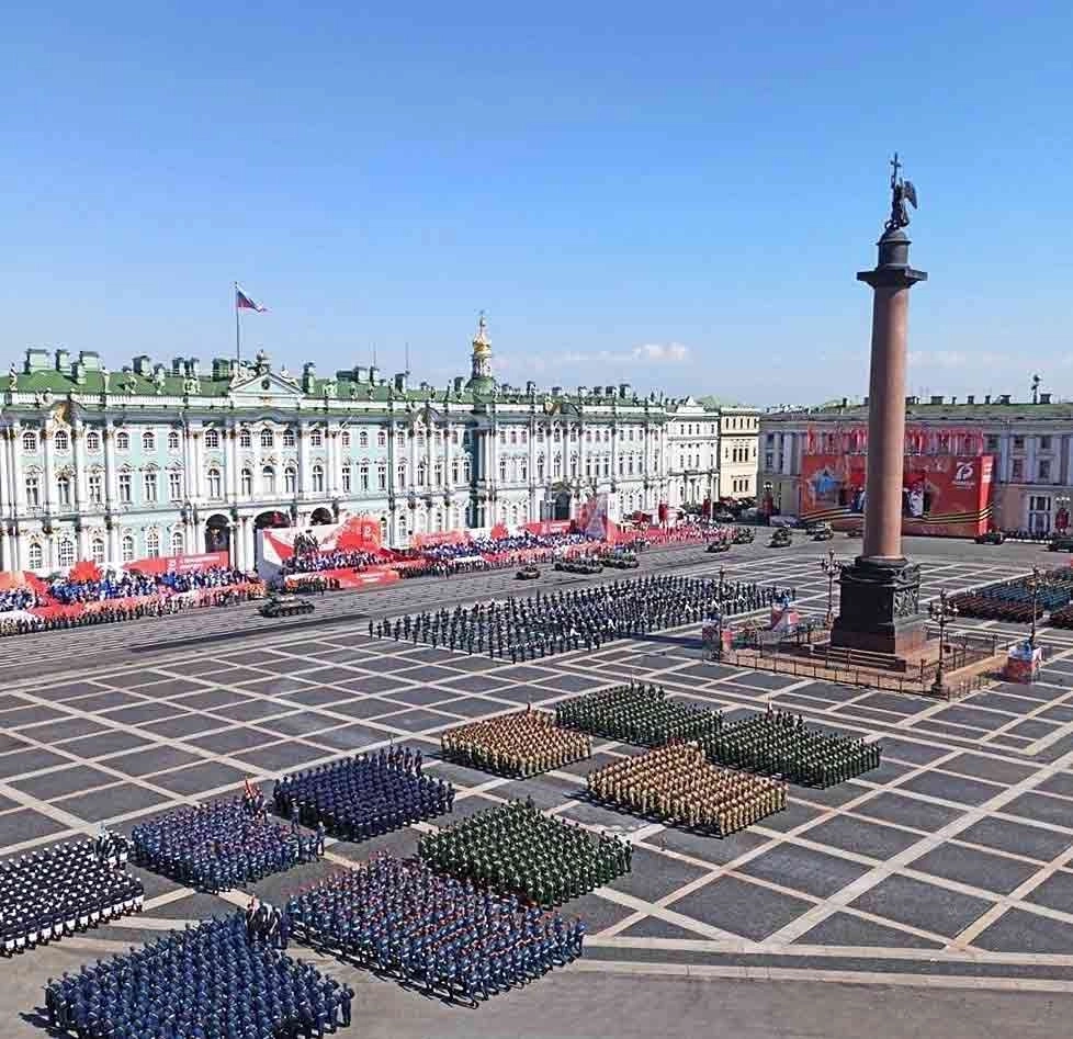 Phong cảnh núi ural hùng vĩ giữa thiên nhiên