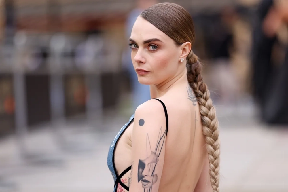 Cara Delevingne partner luôn là đề tài được quan tâm.