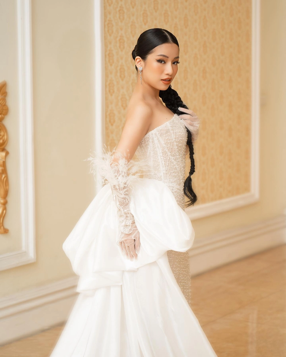 Những cô gái đẹp nổi bật.