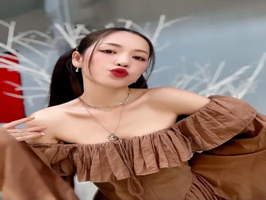 Ảnh gái xinh cute ấn tượng giúp profile thêm phần quyến rũ
