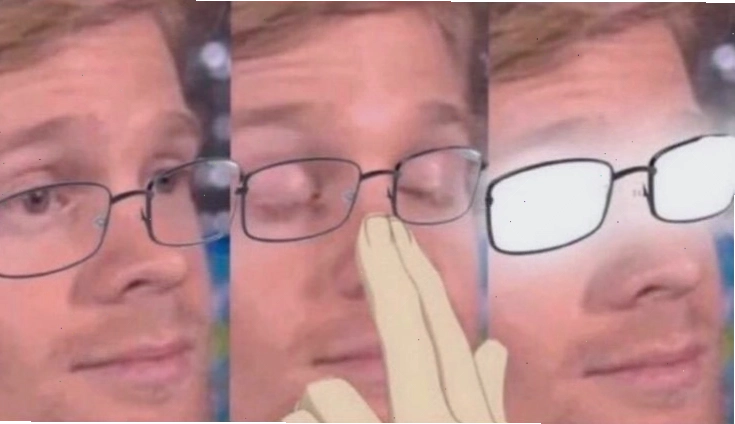 Meme đeo kính thấy rõ vạn vật